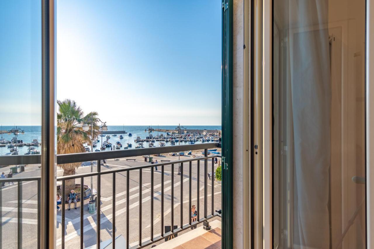Torre A Mare Sun Apartment ภายนอก รูปภาพ