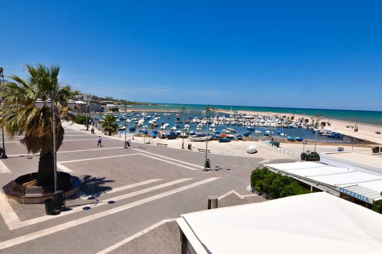 Torre A Mare Sun Apartment ภายนอก รูปภาพ